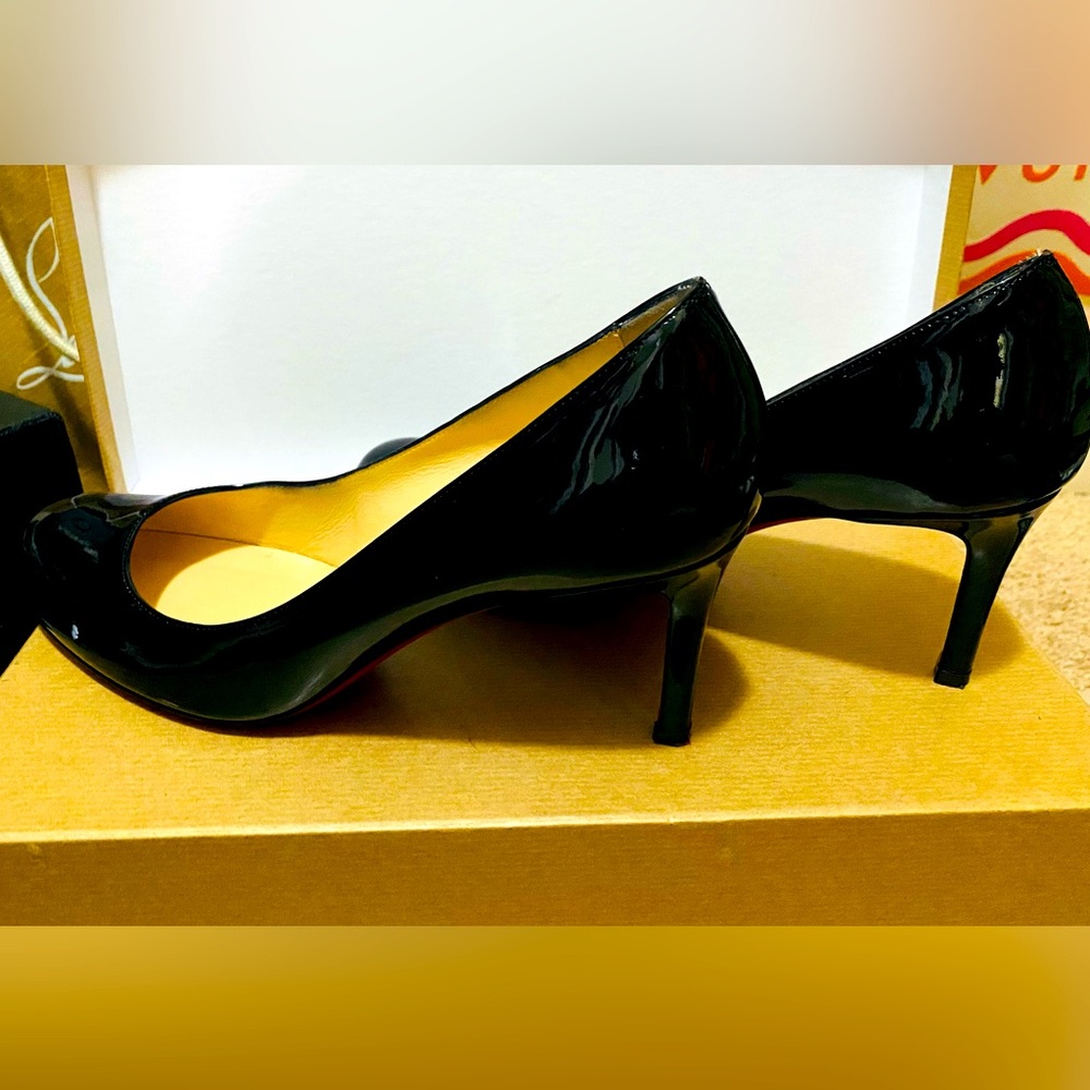 Christian Louboutin Simple Pump 70 Patent.